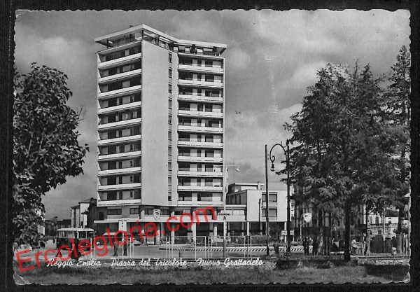 ah9669 - CARTOLINA D'EPOCA - Reggio Emilia Città - Piazza del Tricolore