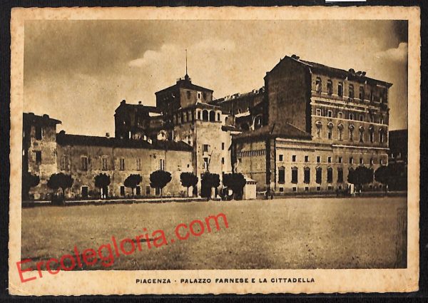ah7434 - CARTOLINA D'EPOCA - Piacenza Città - Palazzo Farnese e la Cittadella