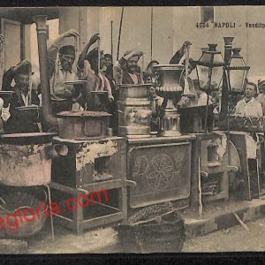 ah3732 - CARTOLINA D'EPOCA - Napoli Città - Venditore di Maccheroni