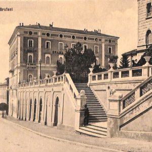 ab8951 - CARTOLINA  D'EPOCA - Perugia Città - Albergo Brufani