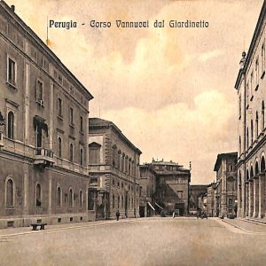 aa9785 - CARTOLINA  D'EPOCA - Perugia Città - Corso Vannicci