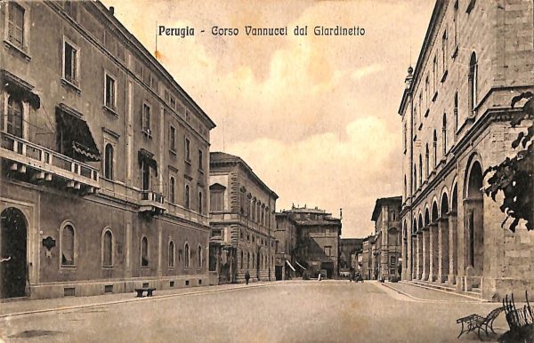 aa9785 - CARTOLINA  D'EPOCA - Perugia Città - Corso Vannicci