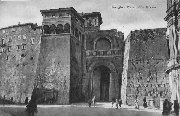aa9802 - CARTOLINA  D'EPOCA - Perugia Città - Porta Urbica Etrusca