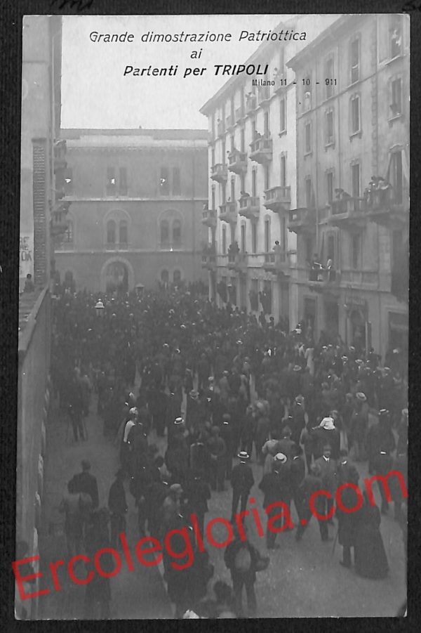 ag9094 CARTOLINA D'EPOCA-Milano-Dimostrazione Patriottica ai Parenti per TRIPOLI