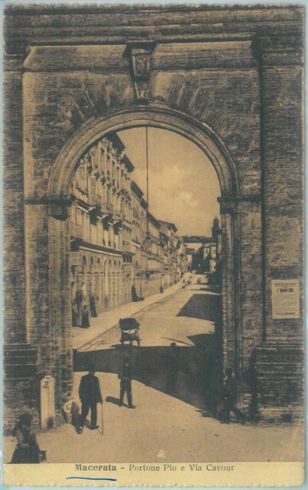 85545 - CARTOLINA d'Epoca: MACERATA città -  PORTONE PIO  1917