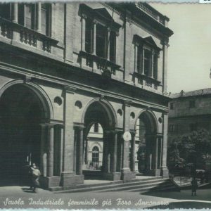 85573  - CARTOLINA d'Epoca: MACERATA città -  SCUOLA Industriale Femminile 1942