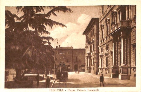 ab8907 - CARTOLINA  D'EPOCA - Perugia Città - Piazza Vittorio Emanuele