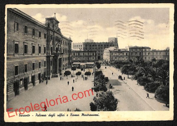 ai7282 - CARTOLINA D' EPOCA - Taranto Città - Piazza Mastronuzzi