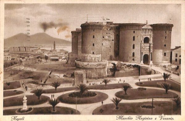 ab7918 -  CARTOLINA  D'EPOCA - Napoli Città  -  Maschio Angioino e Vesuvio  1933