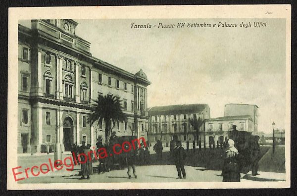 ai7334 - CARTOLINA D' EPOCA - Taranto Città - Piazza XX Settembre