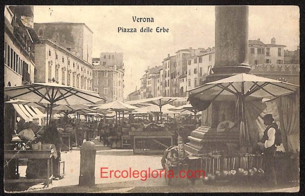 ae2976 - CARTOLINA  D'EPOCA - Verona Città . Piazza delle Erbe