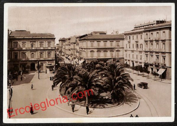 ai7377 - CARTOLINA D' EPOCA - Taranto Città - Piazza Giordano Bruno