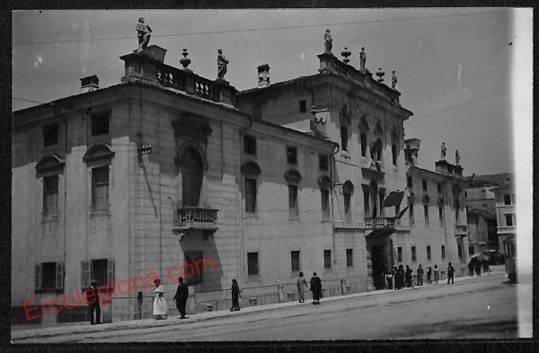 ag1801 - CARTOLINA D'EPOCA - Gorizia Città