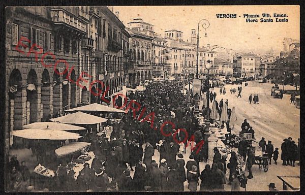 ae3077 - CARTOLINA  D'EPOCA - Verona Città - Piazza Vittorio Emanuele