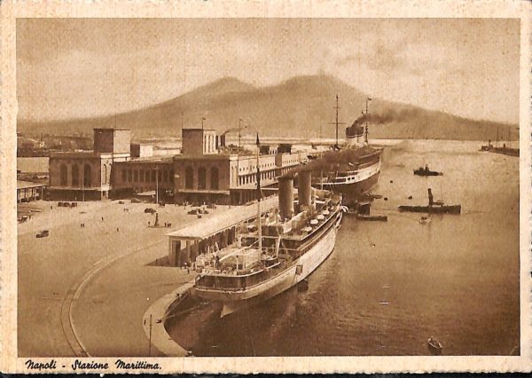 ab8108 - CARTOLINA  D'EPOCA - Napoli  Città - Stazione Marittima