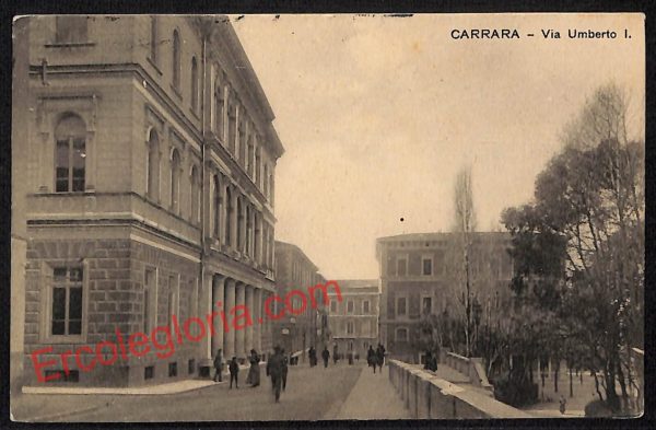 ag7800 - CARTOLINA D'EPOCA - Massa Carrara Città - Via Umberto I