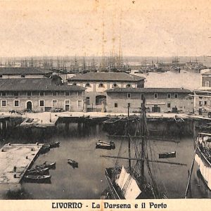 73384 - CARTOLINA D'EPOCA - Livorno Città - La Darsena e il Porto