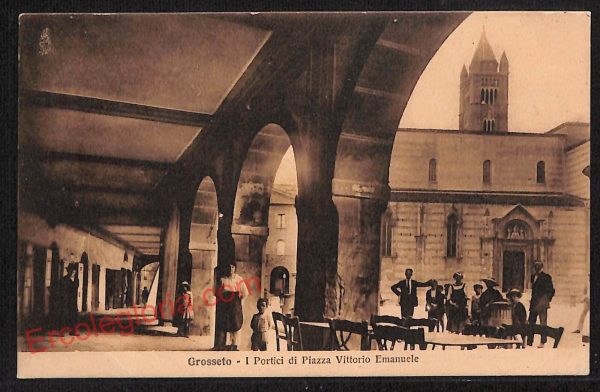 ag1964 - CARTOLINA D'EPOCA- Grosseto Città - Piazza Vittorio Emanuele