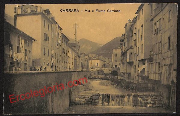 ag7929 - CARTOLINA D'EPOCA - Massa Carrara Città - Via e Fiume Carrione