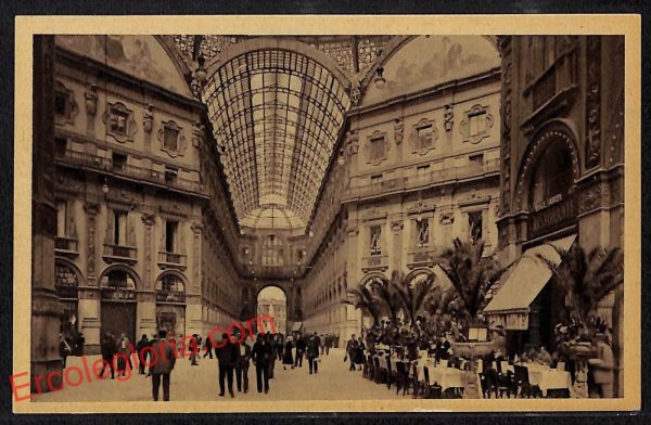 ag9026 - CARTOLINA D'EPOCA - Milano- Interno della Galleria Vittorio Emanuele II