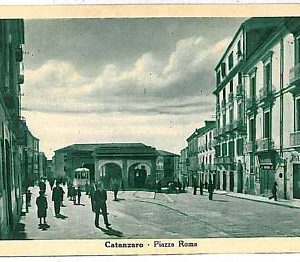05024  CARTOLINA d'Epoca:  CATANZARO Citta': PIAZZA  ROMA