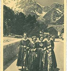 27642  CARTOLINA d'Epoca VERBANIA provincia : Macugnaga - COSTUMI