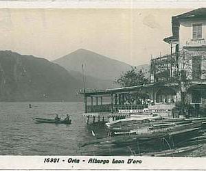 27679    CARTOLINA d'Epoca NOVARA provincia : ORTA - ALBERGO LEON D'ORO 1932