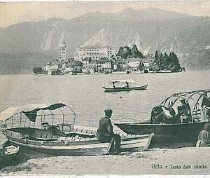 27668   CARTOLINA d'Epoca NOVARA provincia : Isola di San Giulio