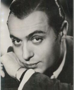 61812  - VINTAGE POSTCARD - CINEMA -  CHARLES BOYER