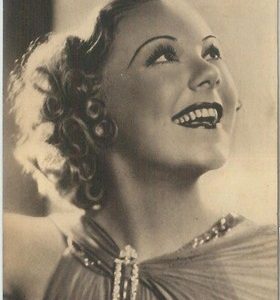 78750 - VINTAGE POSTCARD - CINEMA:  Sonia Henie