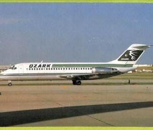 af5690 - VINTAGE POSTCARD Ansichtskarten - Ozark Airlines DC-9-15  AIRPLANES