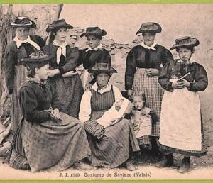 Lib7983 -  SWITZERLAND - VINTAGE POSTCARD - SAVIEZE Costumi ETHNIC