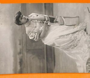AA8304- VINTAGE POSTKARTE – KINOSCHAUSPIELERIN: AUGUSTA BLAD