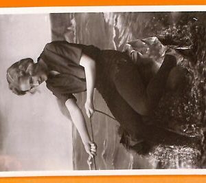 AA8605 -VINTAGE POSTCARD - CINEMA ACTRESS: PAULINE CHASE