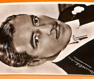 AA8637 - VINTAGE POSTCARD - CINEMA ACTOR: RONALD COLMAN