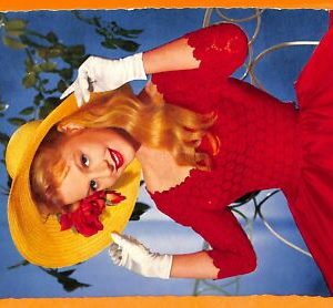 AA8455- VINTAGE POSTCARD - CINEMA ACTRESS: HELDI BRUHI