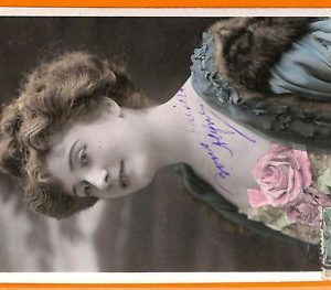 AA8648 -VINTAGE POSTCARD - CINEMA ACTRESS: RENNE DESPREZ