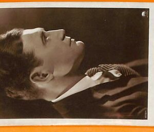 AA8633 - VINTAGE POSTCARD - CINEMA ACTOR: RICHARD DIX