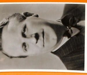 AA8497 – VINTAGE POSTKARTE – KINOSCHAUSPIELER: KNUT-OLOF STRANDBERG