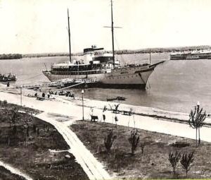 ac5612 - ROMANIA  -  VINTAGE  POSTCARD - Galati GALATZ - 1972