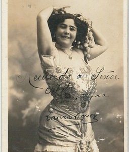 62155 - VINTAGE POSTCARD - CINEMA, Laura Lopez