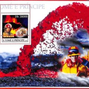 A3373- SAO TOME & PRINCIPE, ERROR MISPERF Souvenir s: 2003 Volcanos, Firefighter