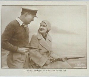 81834 - VINTAGE POSTCARD - CINEMA Actor :  CONRAD NAGEL & Norma Shearer