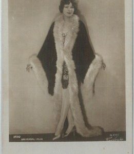 81787 - VINTAGE POSTCARD - CINEMA Actress :   MARION NIXON