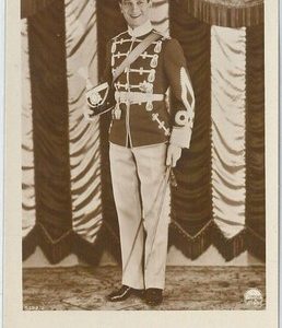 61854 - VINTAGE POSTCARD - CINEMA, Maurice Chevalier