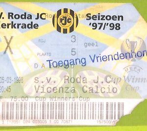 C1610- Vecchio BIGLIETTO PARTITA CALCIO 1997-1998 S.V.RODA JC VS VICENZA