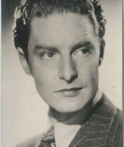 61898 - VINTAGE POSTCARD - CINEMA, Robert Donat (Alfred Hitchcock)