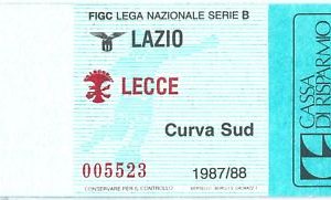 69498 - Vecchio  BIGLIETTO PARTITA CALCIO - 1987 / 1988: LAZIO - LECCE