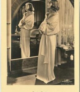 62062 - VINTAGE POSTCARD - CINEMA, Greta Garbo