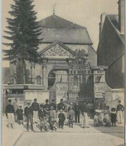 79190 - FRANCE -  Carte postal  VINTAGE POSTCARD  - Haute-Marne: LANGRES Theatre